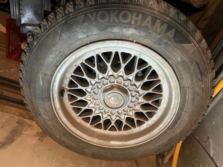Продам запчасти на БМВ Е34