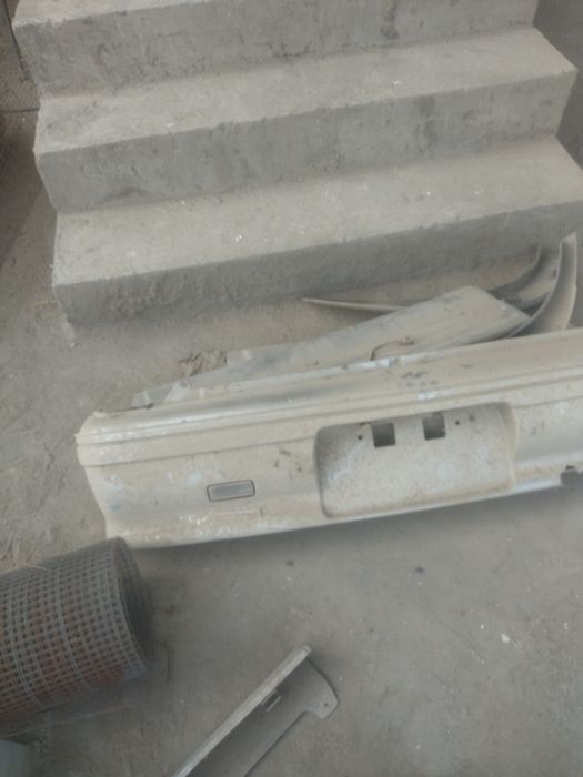 Бампер и буфер запчасти на автомобиль tico