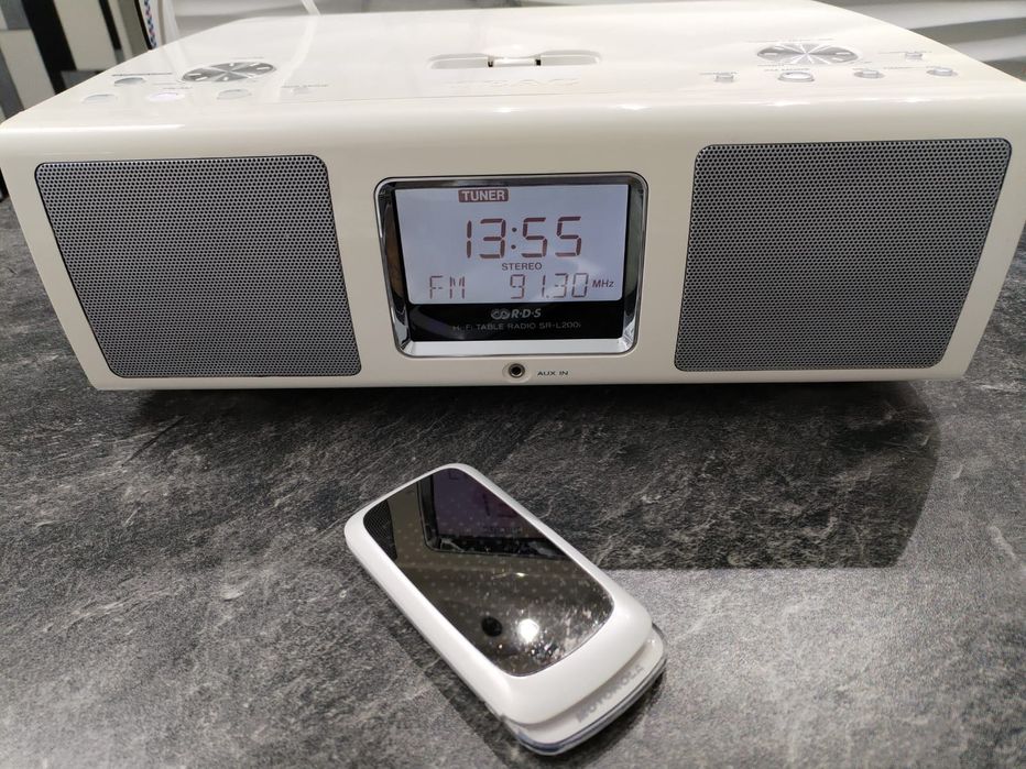 Vând radio hi-fi teac