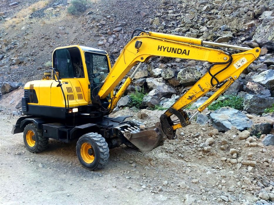 Услуги экскаватора Hyundai 55 (гидромолота)