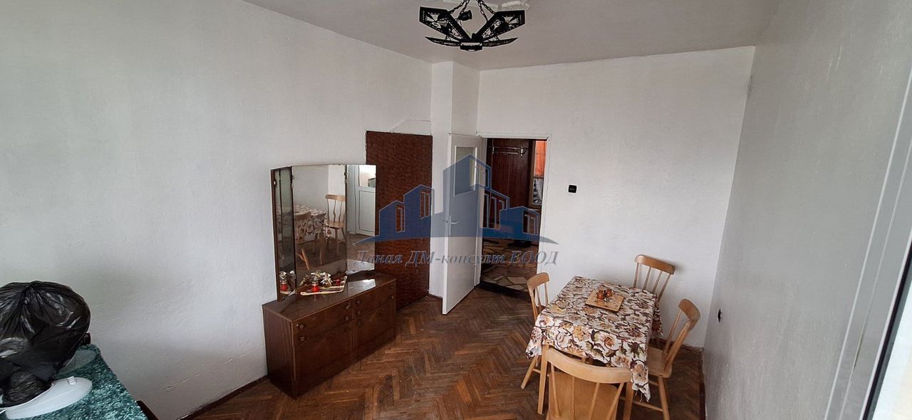 Продава се Многостаен апартамент в Шумен, Военно училище - 110 кв.м за 1159 €/кв.м - Снимка #5