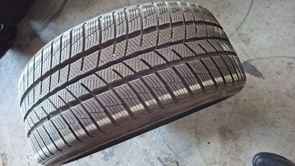 1buc 235 40 R19 Barum iarna M+S cauciuc anvelopa ms 19