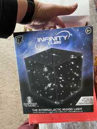 Veioza pt copii infinity cube