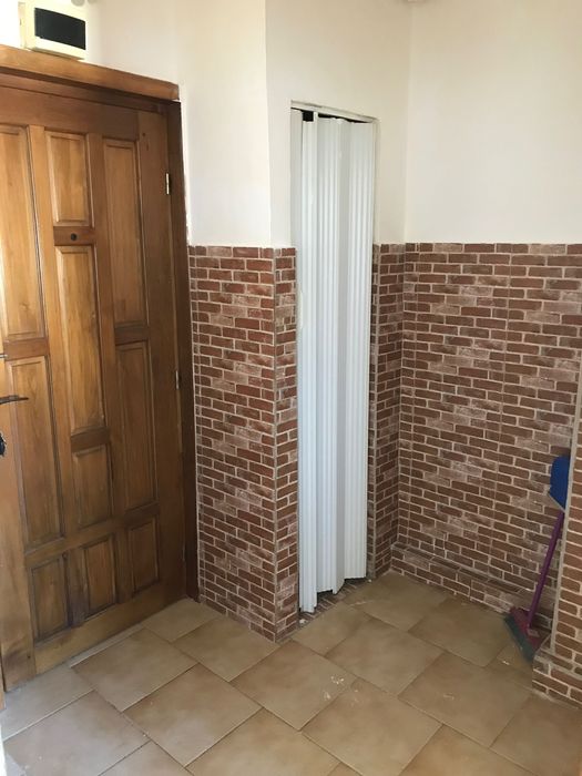 vand apartament 2 camere