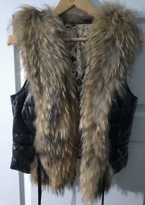 Елек от естествена кожа с естествен косъм