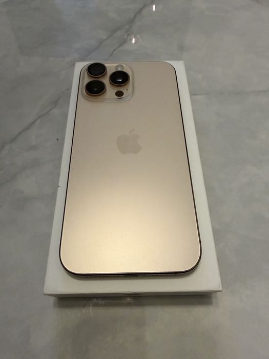 Iphone 16 pro max desert titantium 256 GB