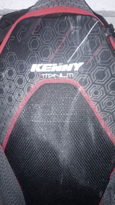 Vând echipament Enduro