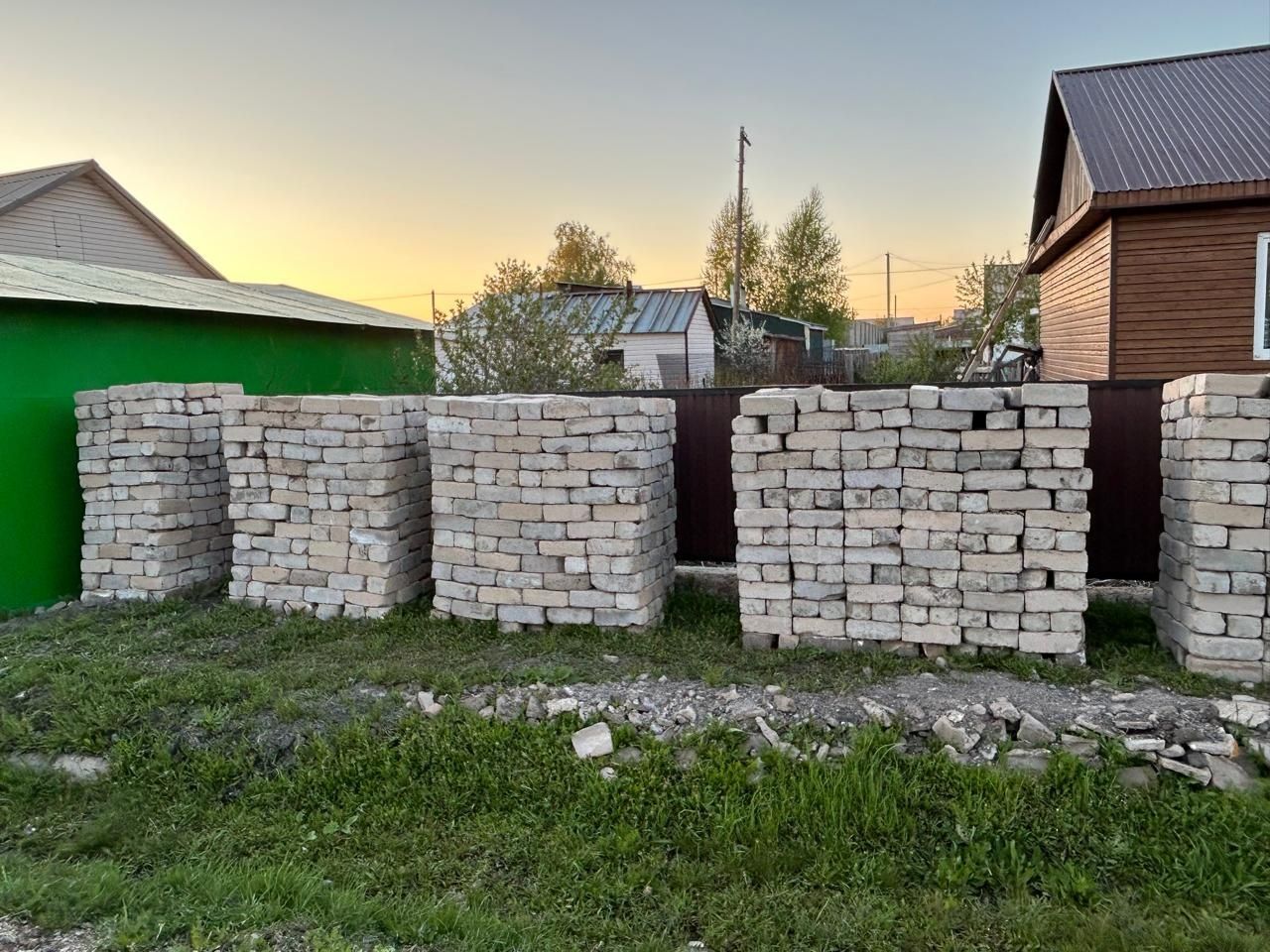 Продам кирпич селикатный