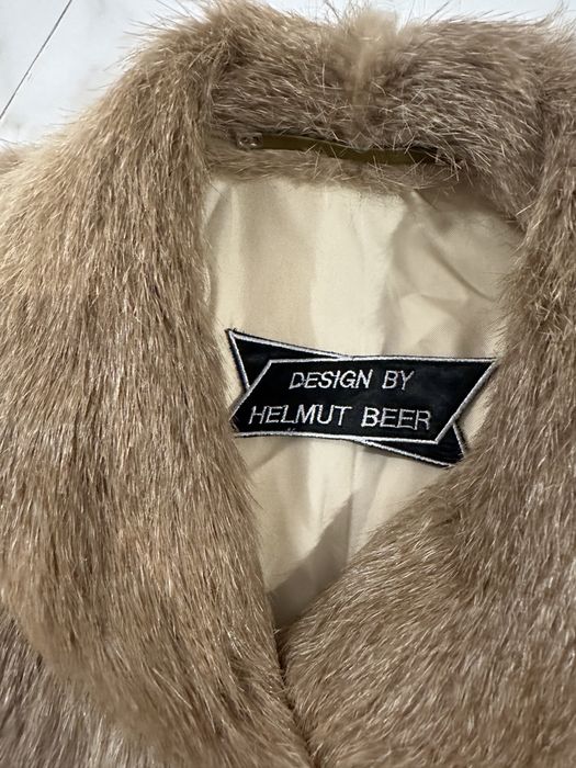 Haina din blana naturala de nutrie