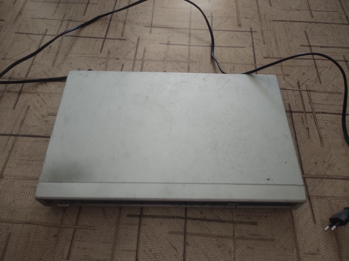 Продаю Dv3 рабочий