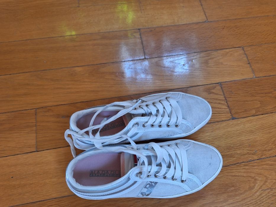 Tenisi Napapijri/Converse  36/37 alb