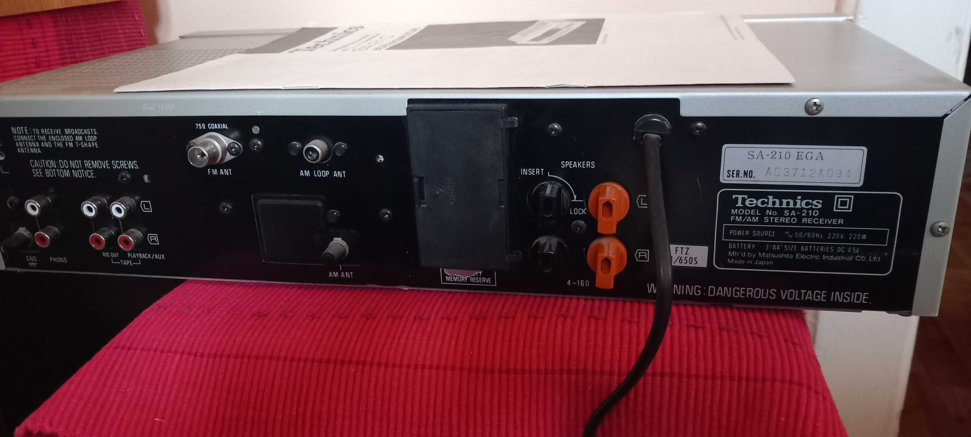 Amplificator Technics SA 210