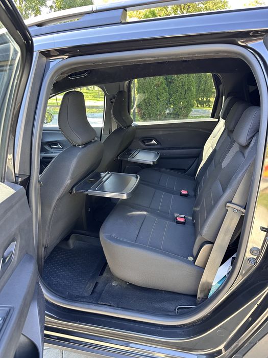 Predare Credit Auto Dacia Jogger