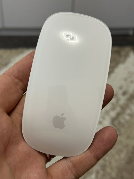 Apple Magic Mouse 2 Ca nou, original, adus din SUA.