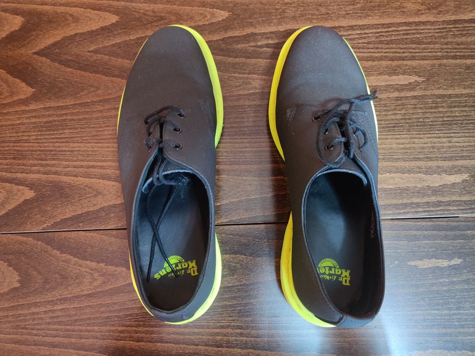 Dr. Martens обувки