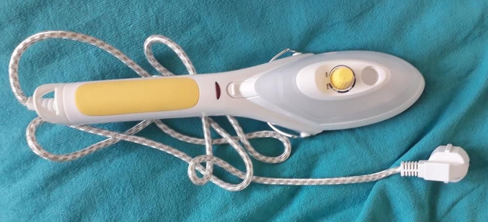 Fier de calcat vertical Steam Brush Surker 1000W