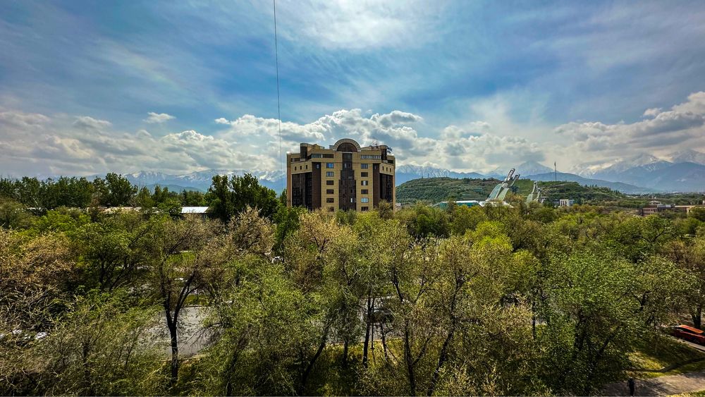 Уютная и чистая квартира с видом на горы