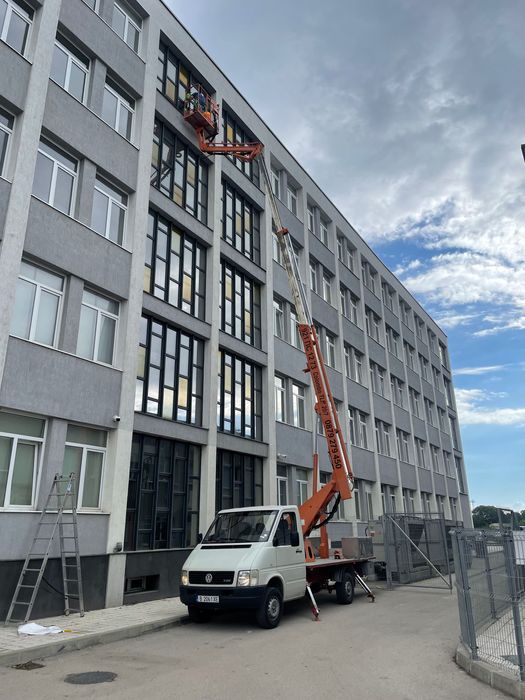 Автовишка под наем 20м