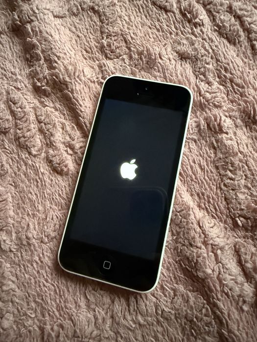 iPhone 5C SIM Blocat