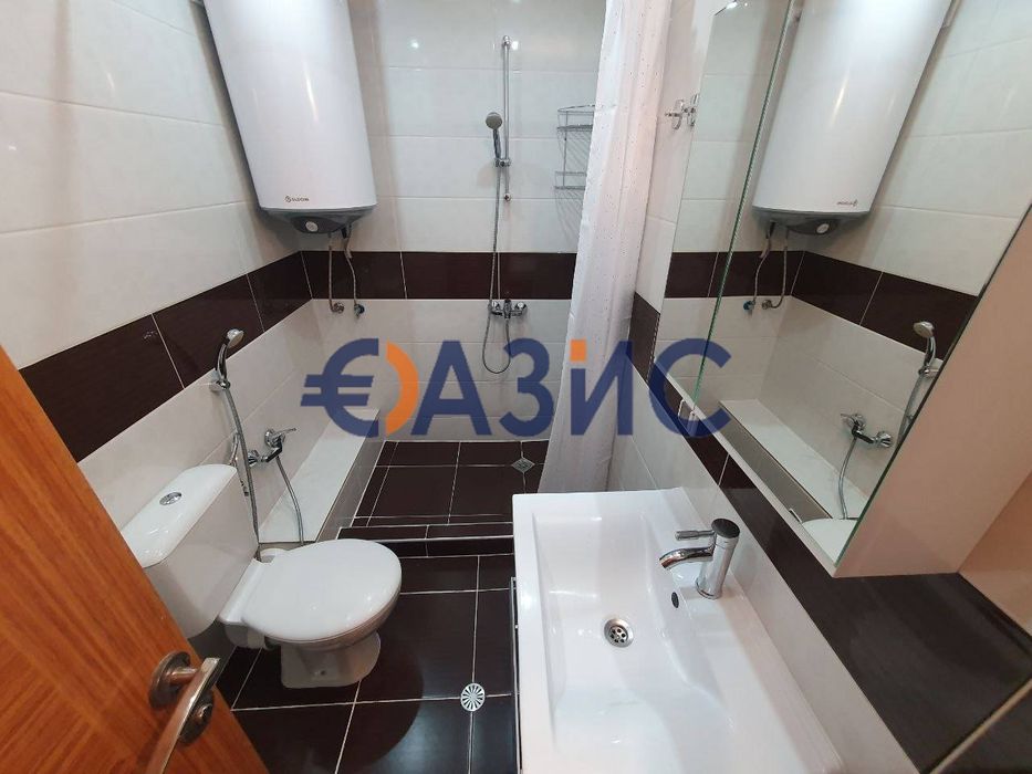 # 33430968 Тристаен апартамент в комплекс Лайфстайл Де Лукс гр.