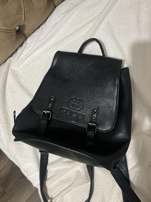 Ghiozdan Gucci nou