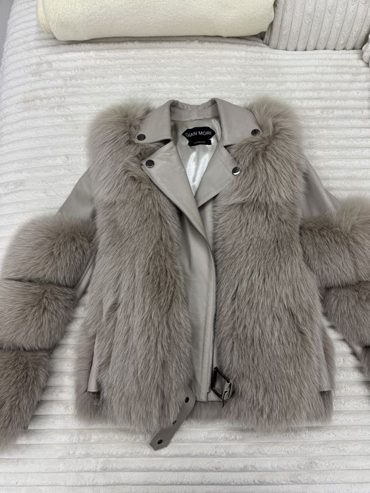 Blana naturala cu piele gri