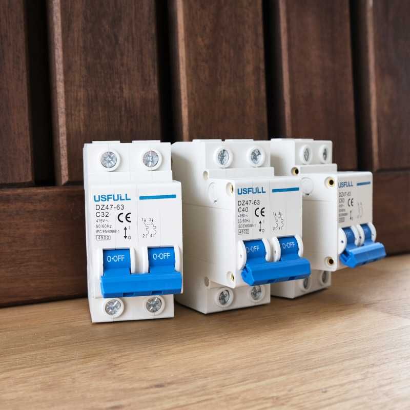 SUNTREE/USFULL AC автоматичен предпазител за фотоволтаици 400v/16А-63А