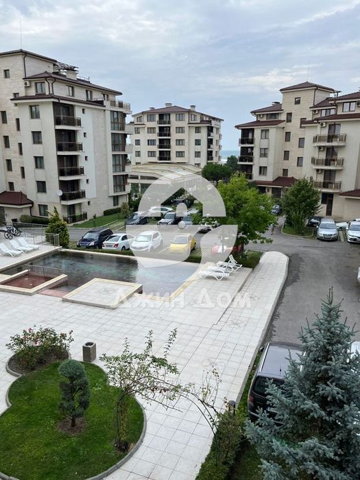 Апартамент в к-с Лонг Бийч Резорт & Спа в с. Шкорпиловци, обл. Варна