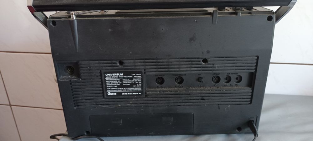 Radiocasetofon Universum CTR 2304U