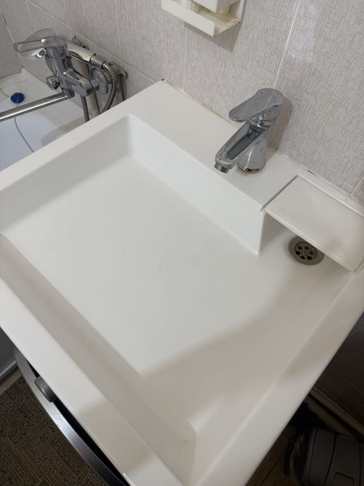 Раковина подвесная над стиралкой