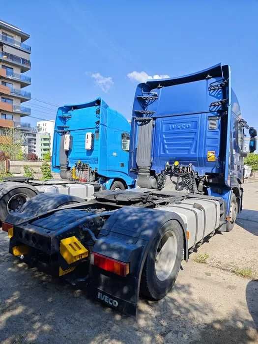 Ansamblu Iveco Stralis Hi-Way Semiremorca Krone