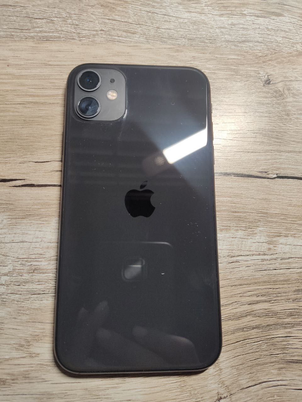 Айфон 11, черного с коробкой