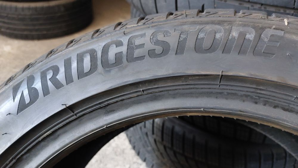 Нови Летни гуми 235/45/17 Bridgestone Turanza T005 4 броя
