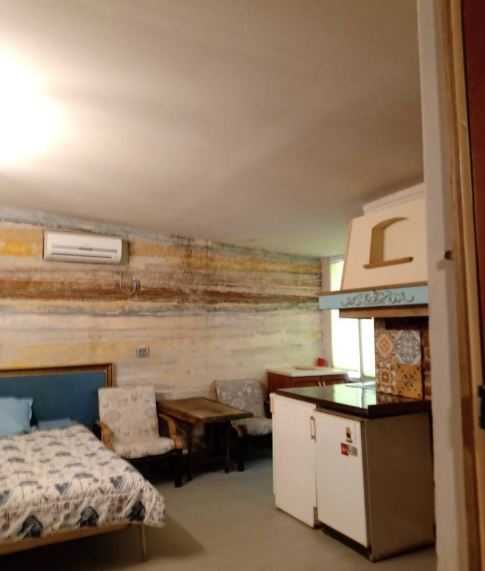 Дава се под наем Едностаен апартамент в Бургас, Център - 35 кв.м за 150 € - Снимка #1