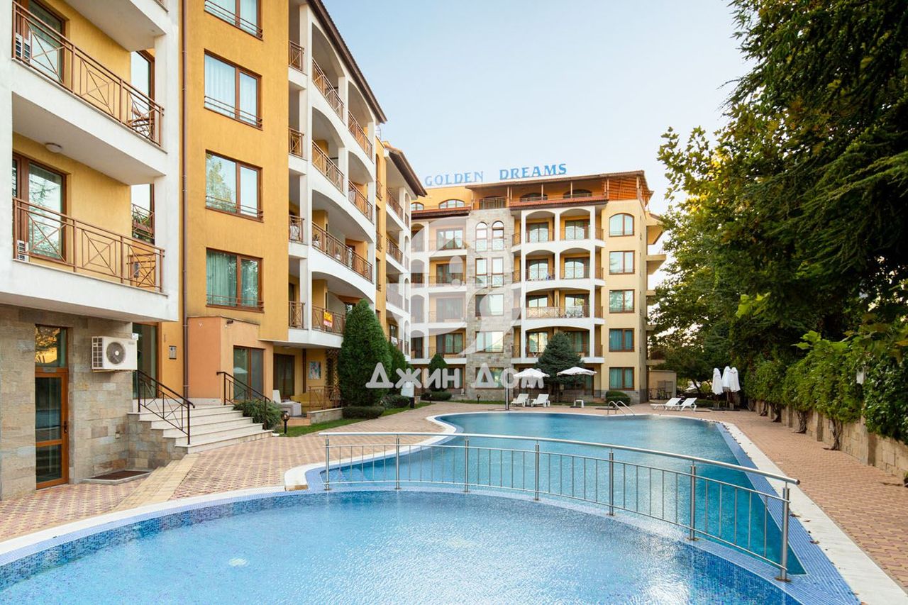 Продава се Двустаен апартамент в к.к. Слънчев бряг - 87 кв.м за 897 €/кв.м - Снимка #10