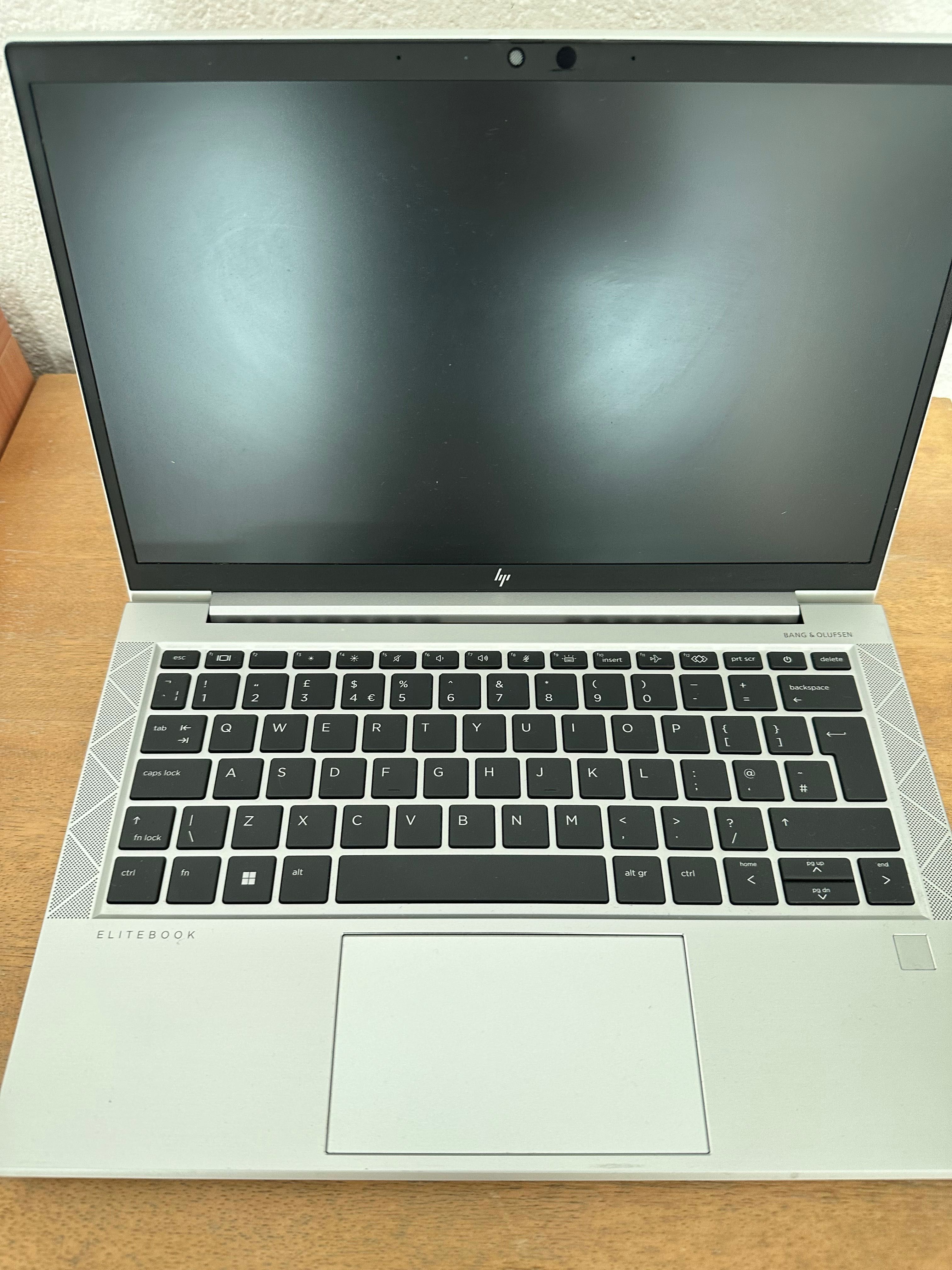 HP Elitebook 830 G8, 16G RAM, Business PRO 256GB SSD, Windows 11 PRO