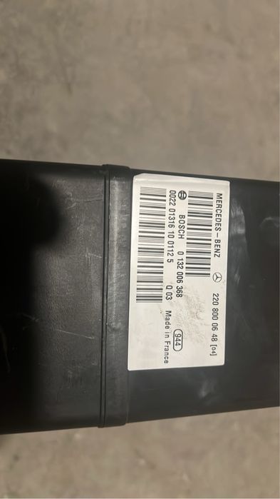 Вакум помпа централно заключване Mercedes W220