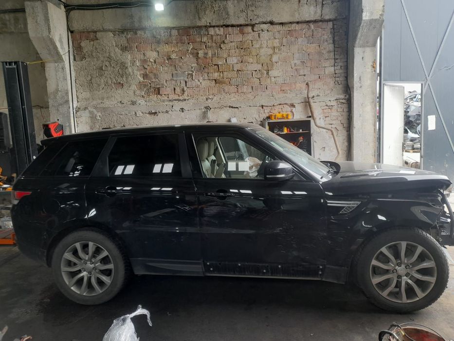 Dezmembrez Land Rover Range Rover Sport 2 [2013 - 2020] 3.0 tdv6