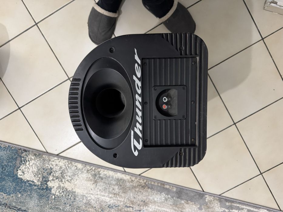 Бас каса thunder