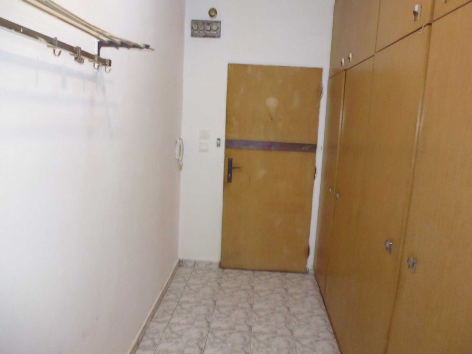 Продава се Двустаен апартамент в София, Захарна фабрика - 72 кв.м за 2013 €/кв.м - Снимка #20