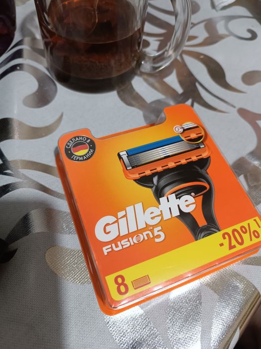 Кассета Gillette Fusion 5 (5 лезвенные, 8шт). Для бритвы Gillette