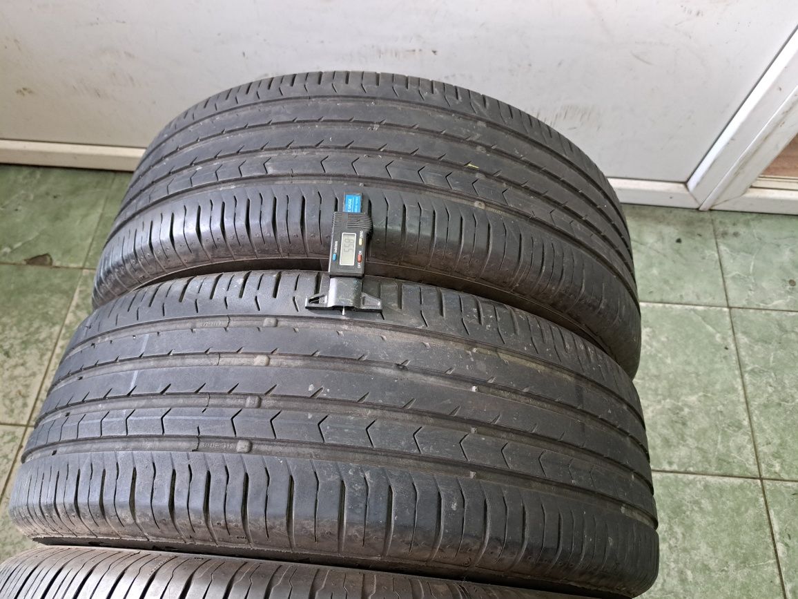 4 anvelop[e 225/60 R17 Continental