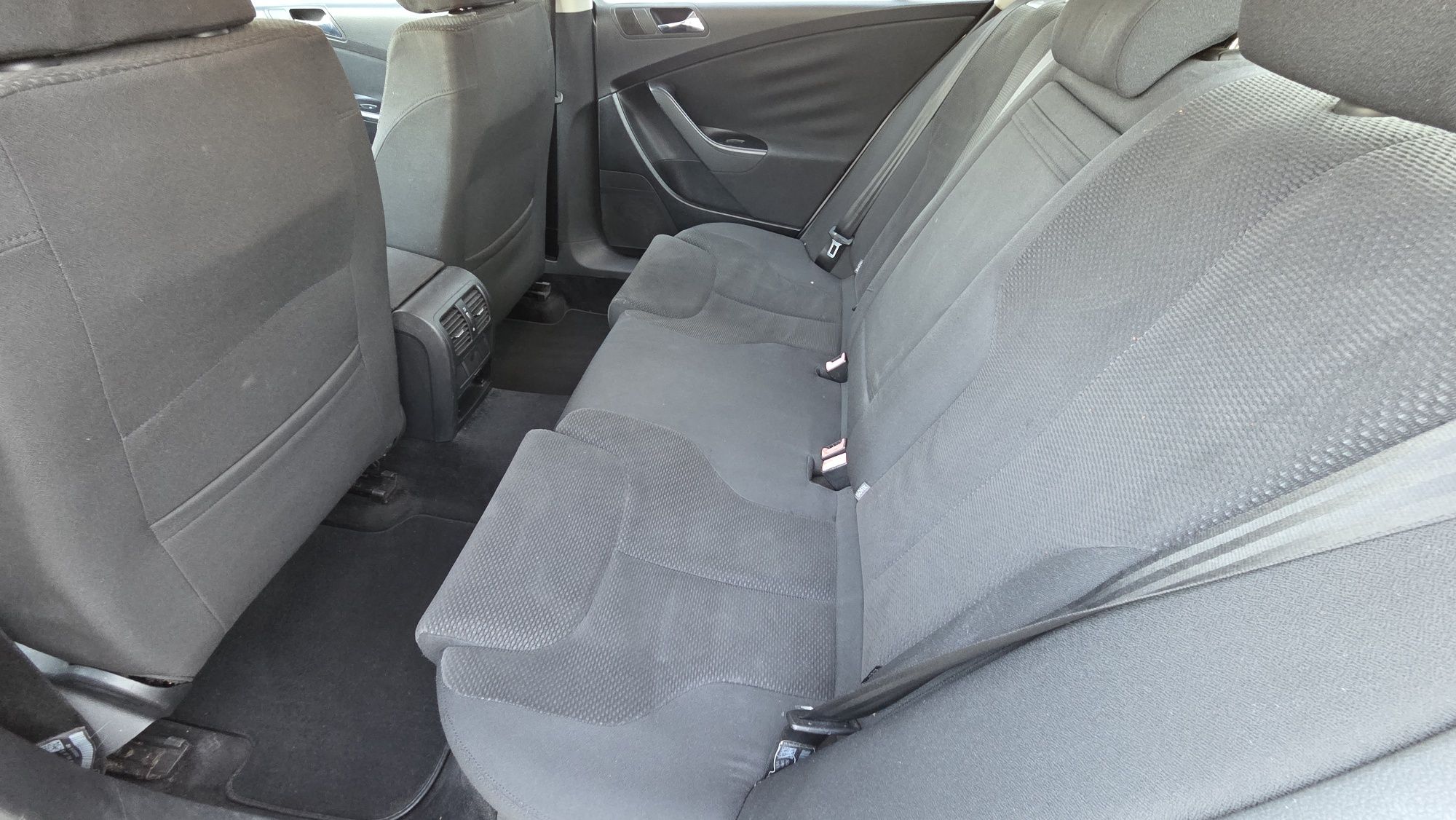 Vw passat 1.6 benzina,Impecabila