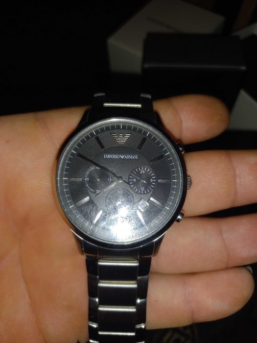 EMPOrIо ARMANI часовник