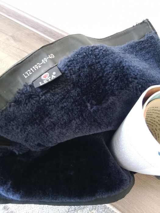 Продам зимние сапожки