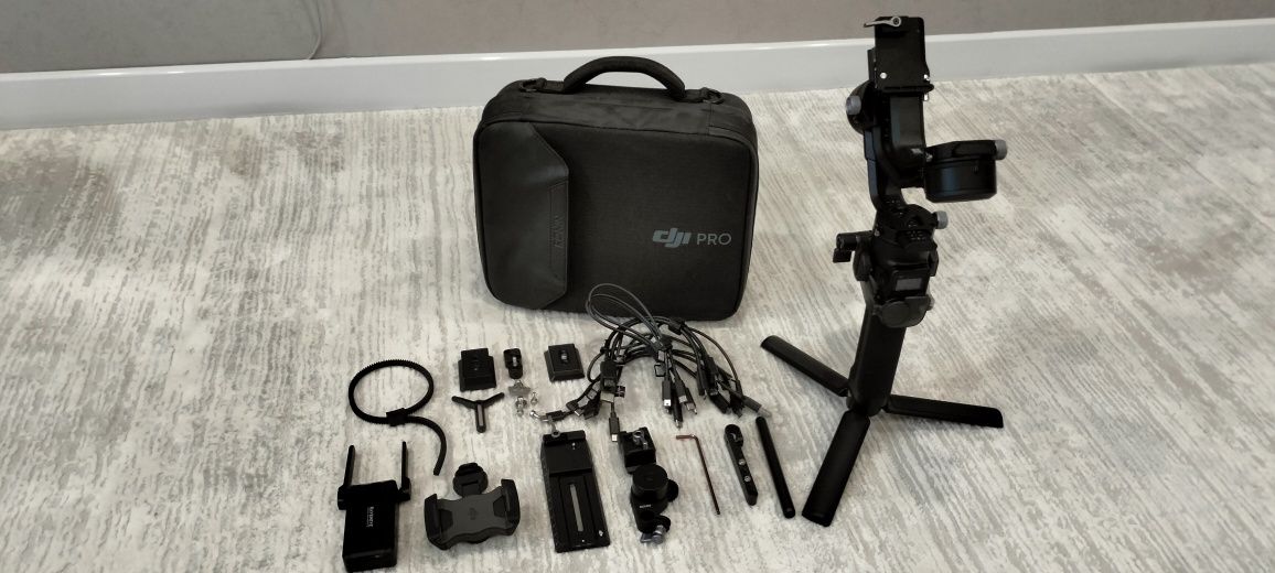 DJI RSC 2 Pro Combo