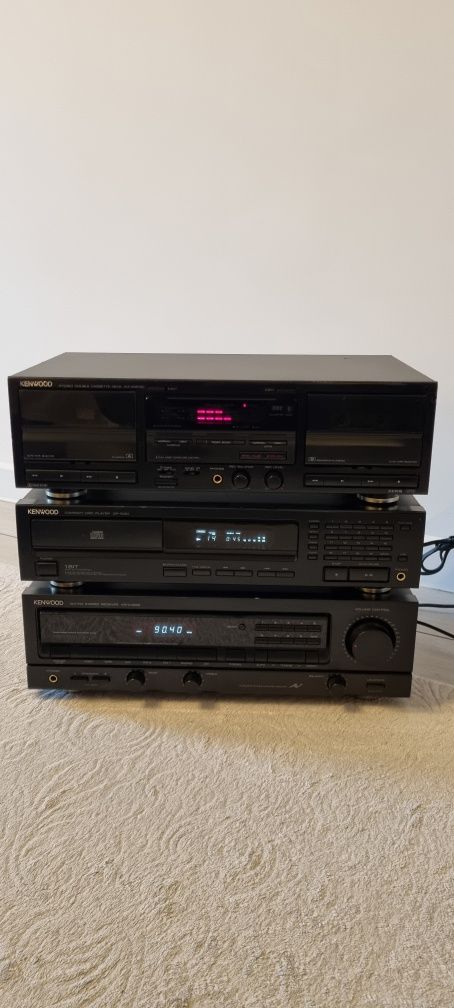 Linie Kenwood, receiver, cd player si dublu deck, perfecta stare