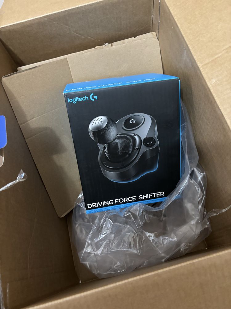 Logitech g29 фолан + shifter