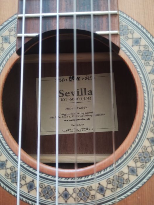Класическа китара"Kremona Sevilla".Нова.