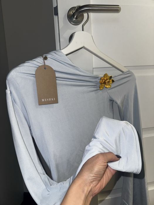 Нова блуза Meshki